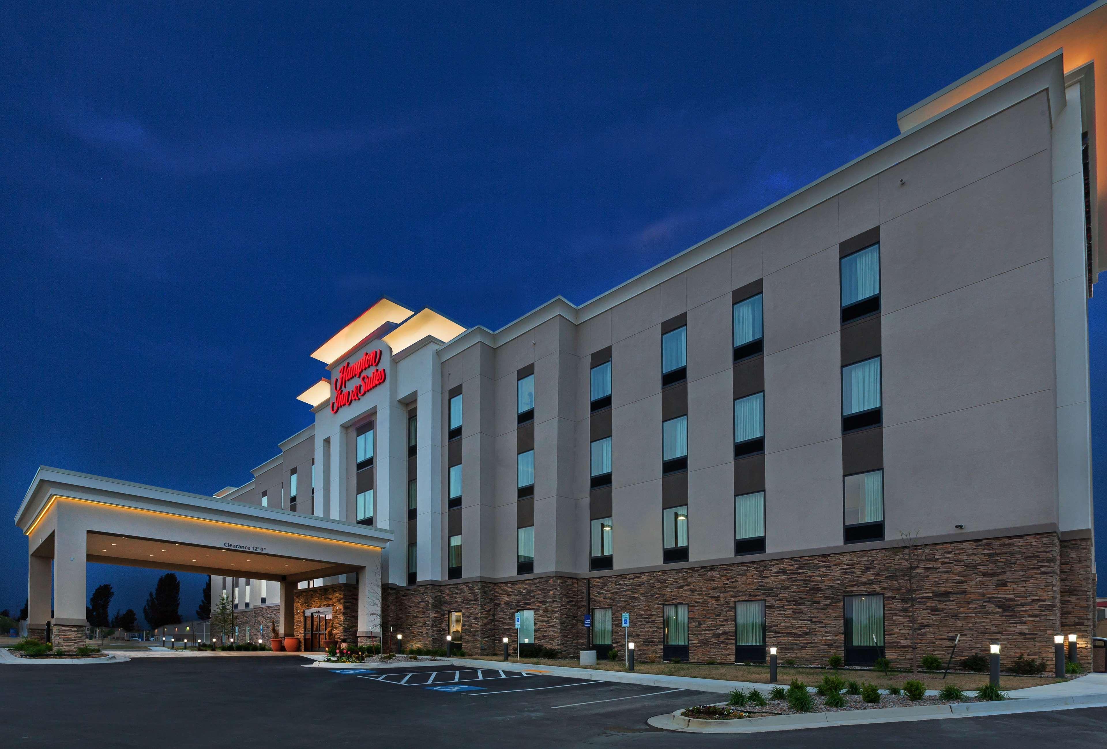 Hampton Inn & Suites Claremore Bagian luar foto